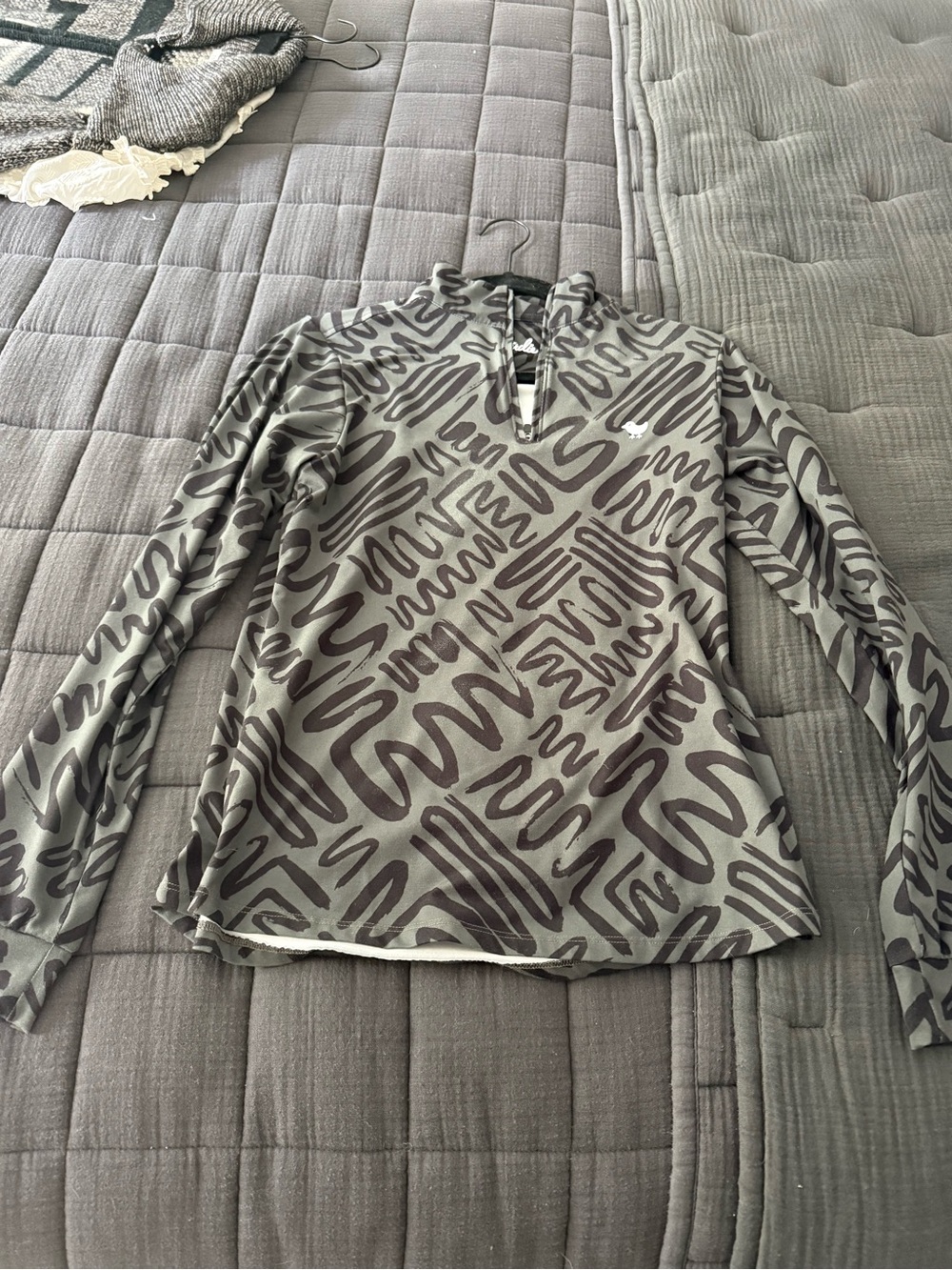 Bad Birdie Women's Long Sleeve Gray Patterned Performance Top